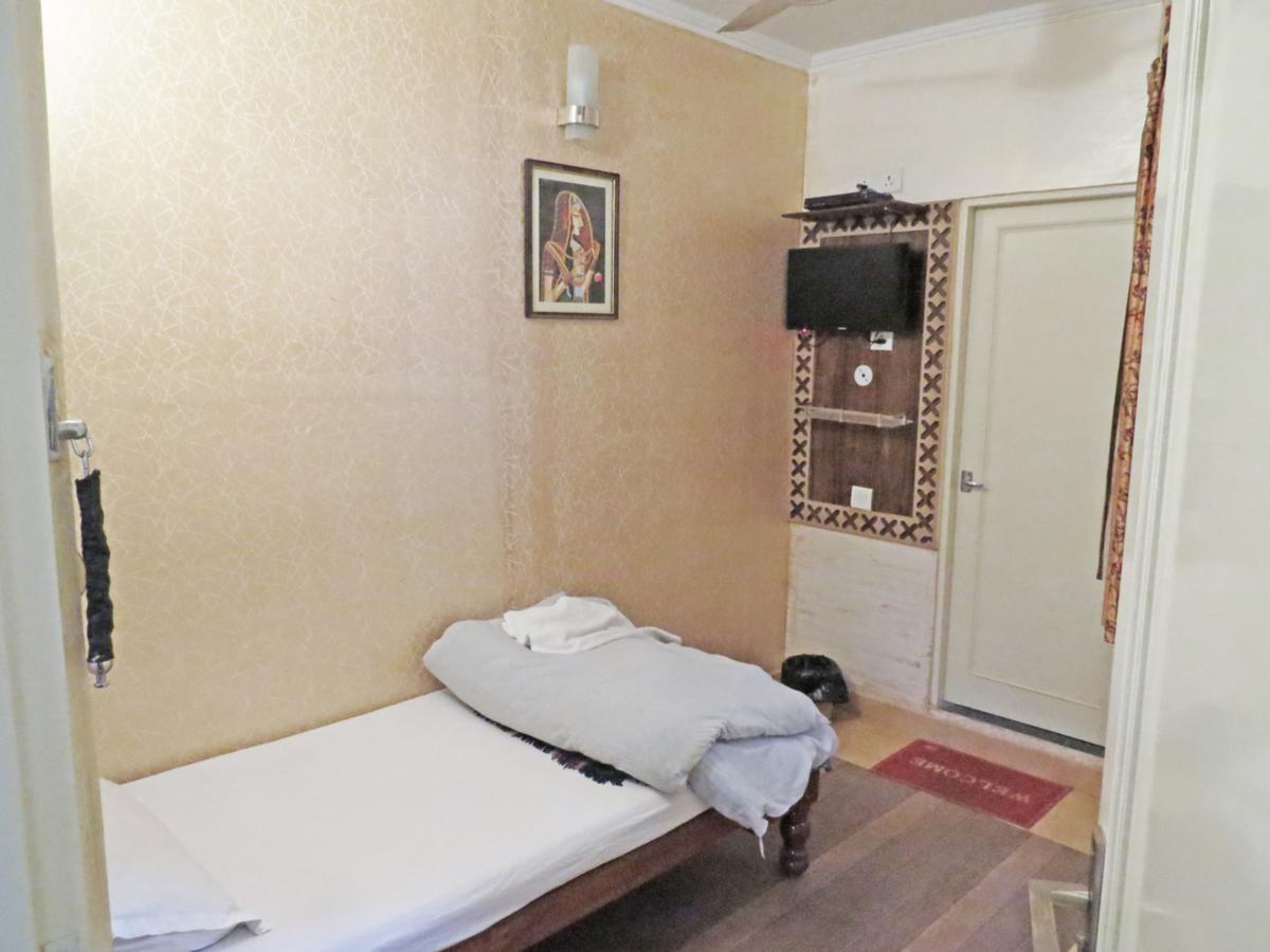 Hotel Rangoli Джайпур Екстериор снимка