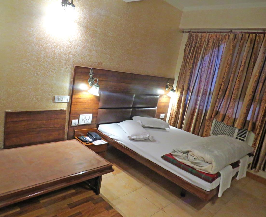 Hotel Rangoli Джайпур Екстериор снимка